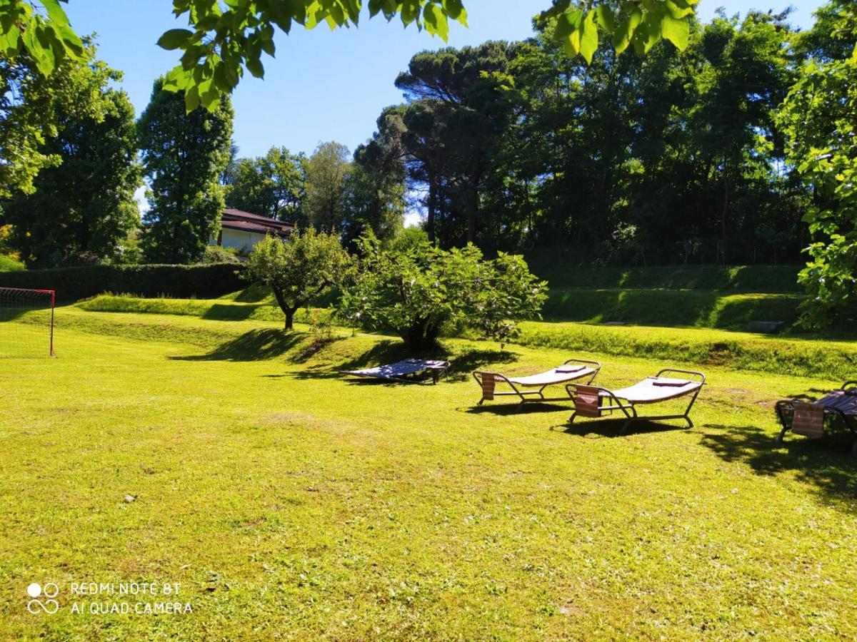 "La Selvetta" Bed And Breakfast Buguggiate Kültér fotó