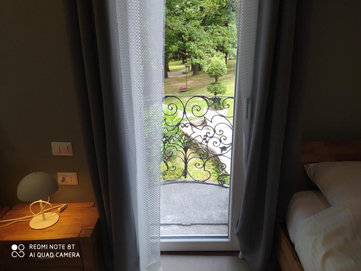 "La Selvetta" Bed And Breakfast Buguggiate Kültér fotó