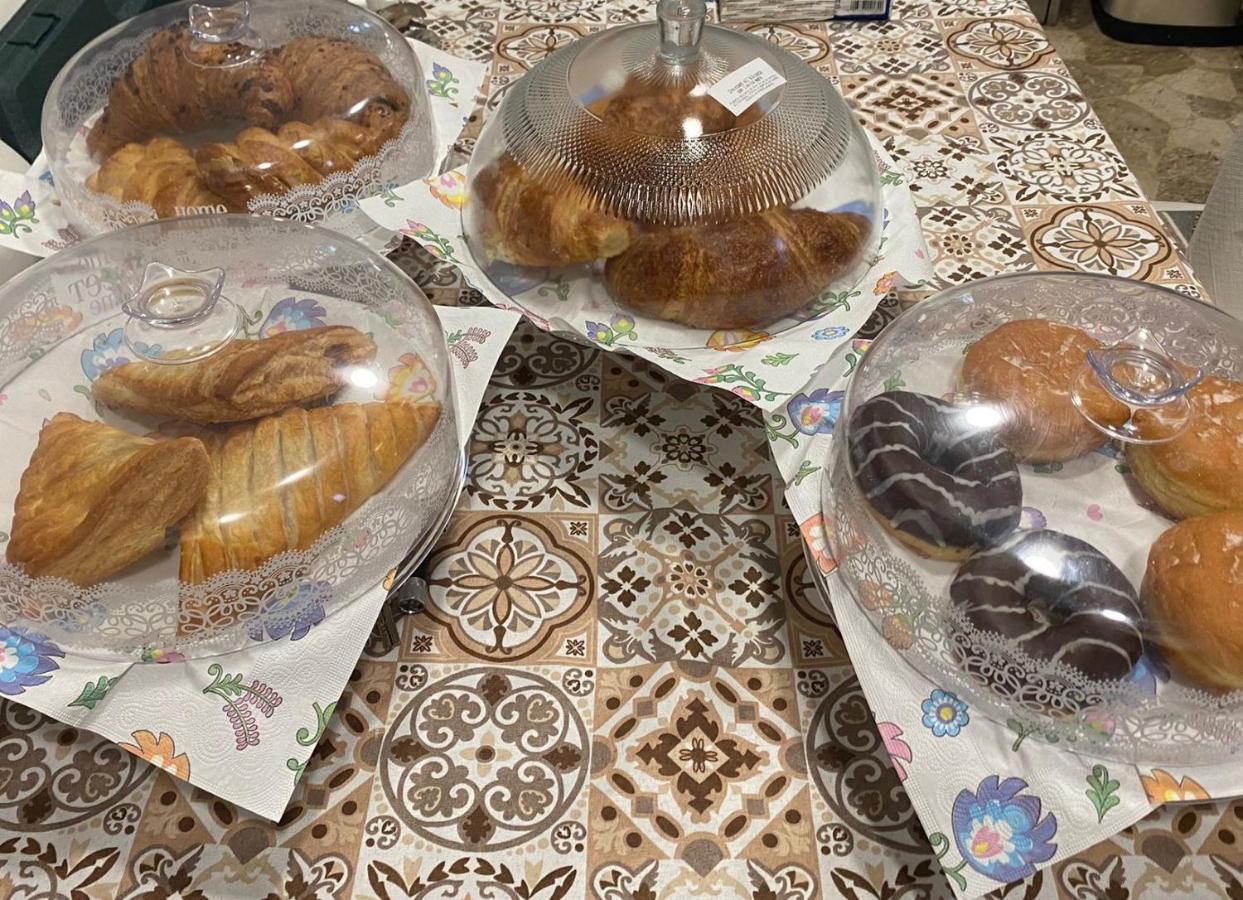 "La Selvetta" Bed And Breakfast Buguggiate Kültér fotó