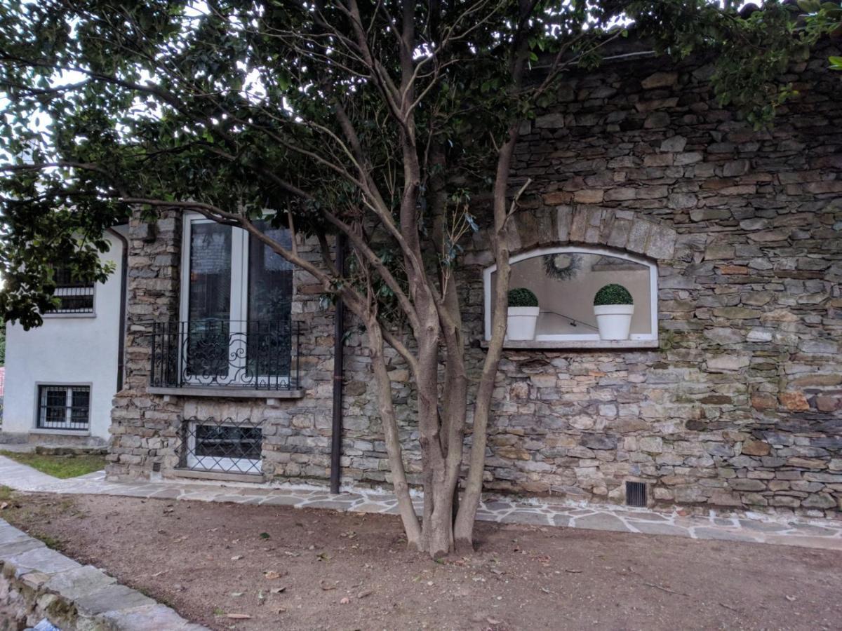 "La Selvetta" Bed And Breakfast Buguggiate Kültér fotó