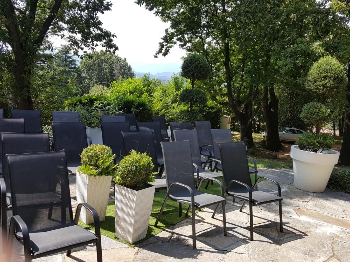"La Selvetta" Bed And Breakfast Buguggiate Kültér fotó
