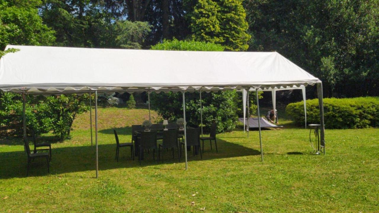 "La Selvetta" Bed And Breakfast Buguggiate Kültér fotó