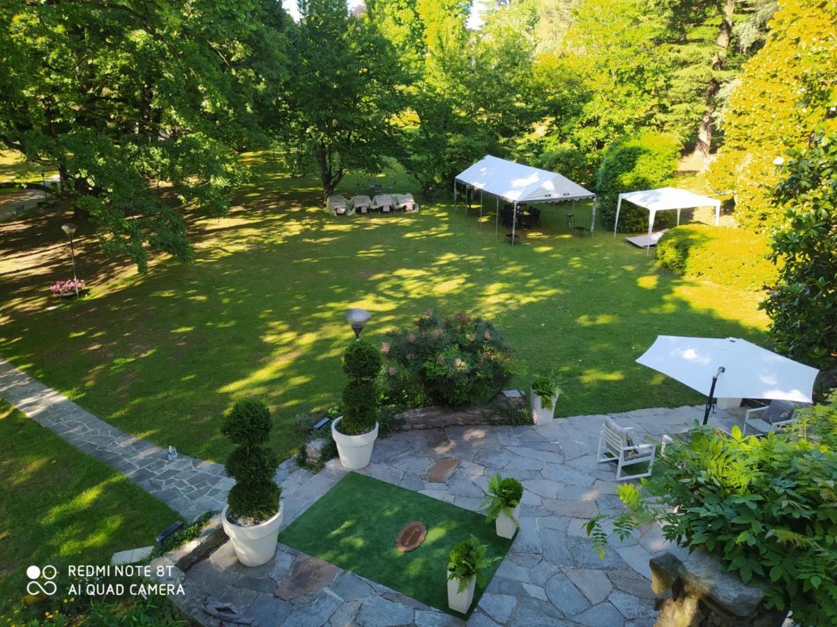 "La Selvetta" Bed And Breakfast Buguggiate Kültér fotó